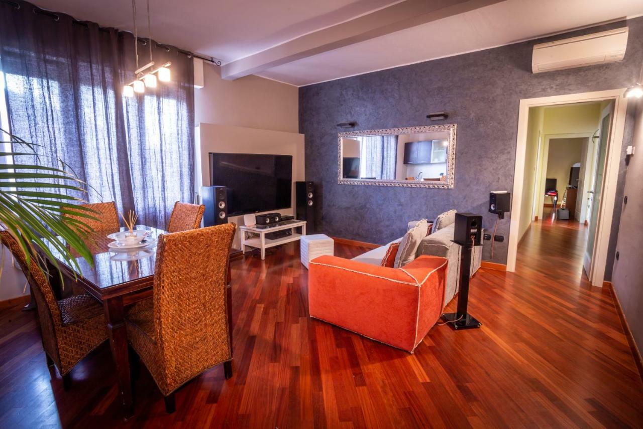 Apartament Cinematic Modern Flat, 100 Mt Da Ospedale Rawenna Zewnętrze zdjęcie